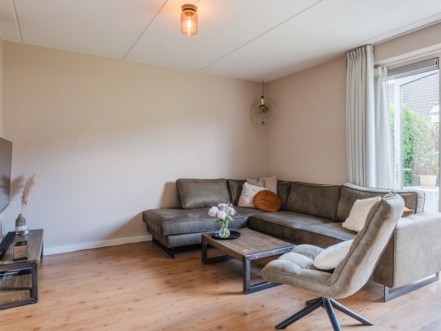 Jacob Marisstraat 20, Ommen