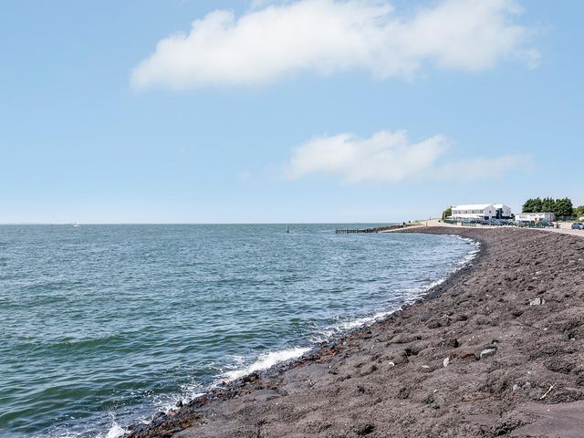 Twee-onder-een-kapwoning , Sint-Maartensdijk