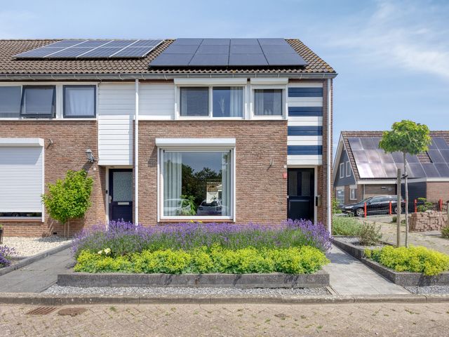 Korenbloemlaan 22, Arnemuiden