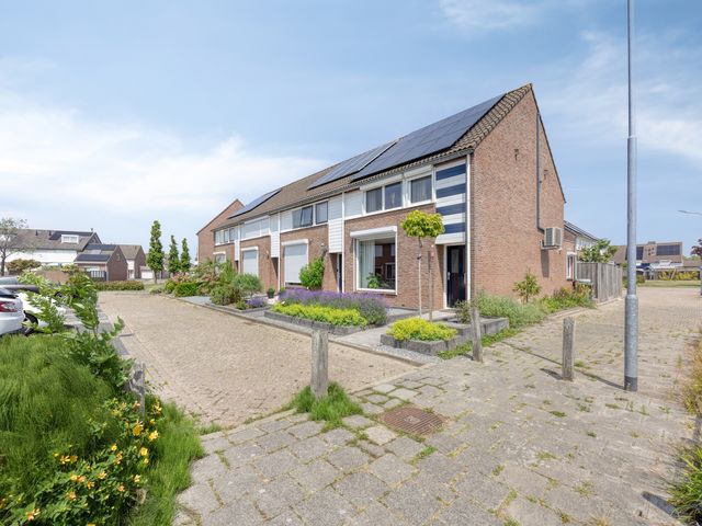 Korenbloemlaan 22, Arnemuiden