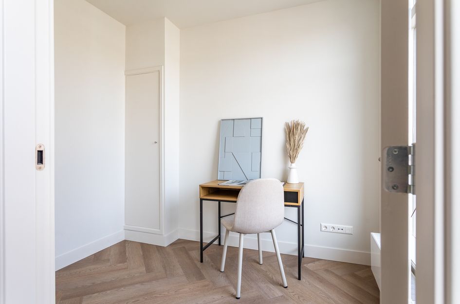 Van Loostraat 12A