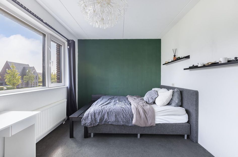 Annie Zernikeweg 21