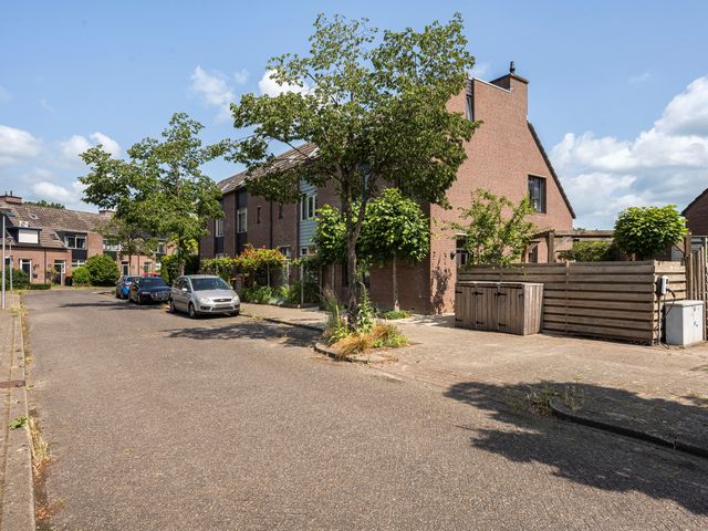 Bonekruidweg 2, Zwolle
