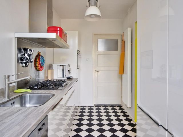 Abel Tasmanstraat 2, Roosendaal