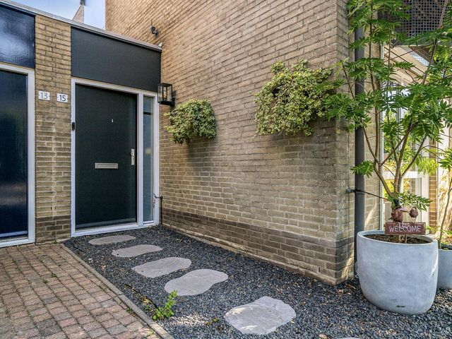 Lavendelberg 15, Roosendaal