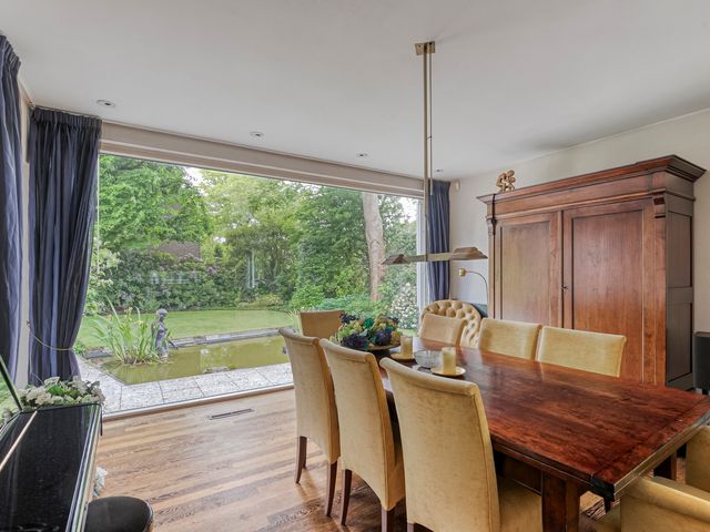 Grieglaan 14, Voorschoten