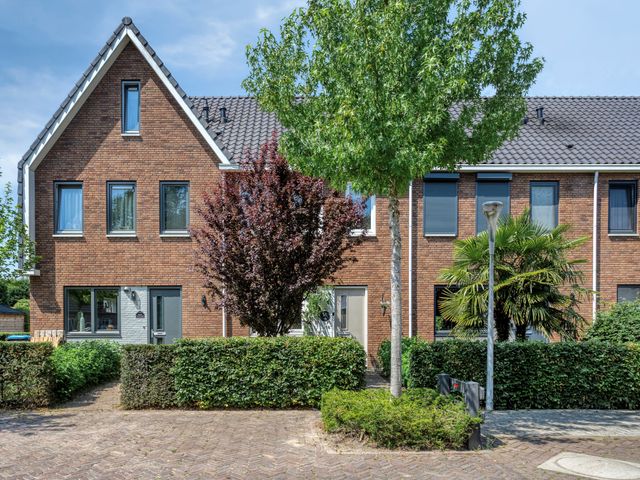 Oranjestraat 14, Ochten