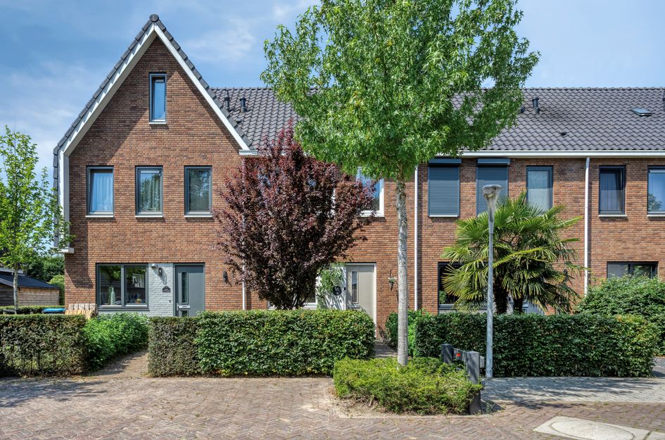 Oranjestraat 14