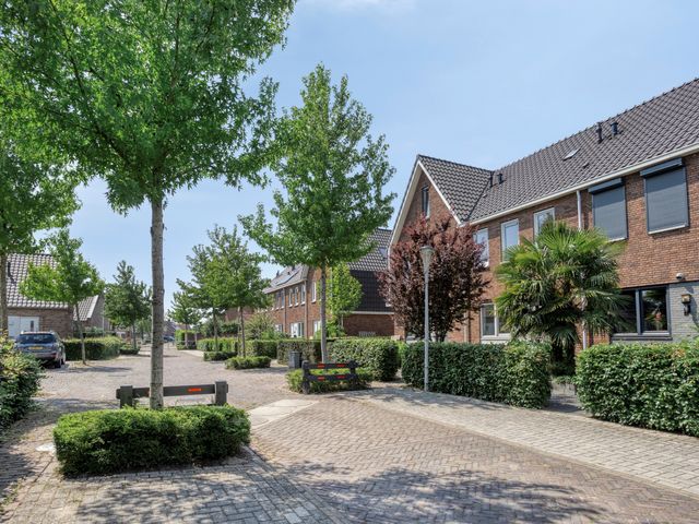 Oranjestraat 14, Ochten