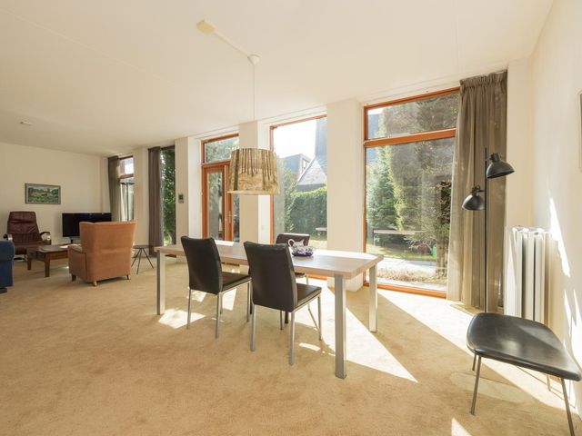 Voorgracht 17, Vijfhuizen