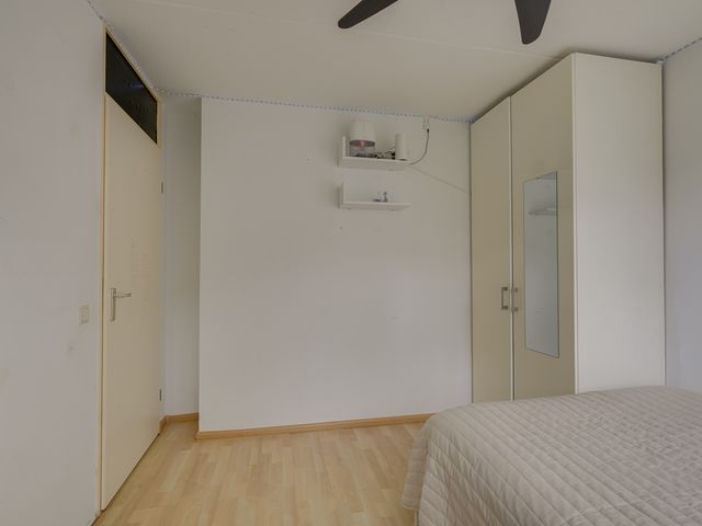 Alexander Adamskistraat 1, Voorschoten