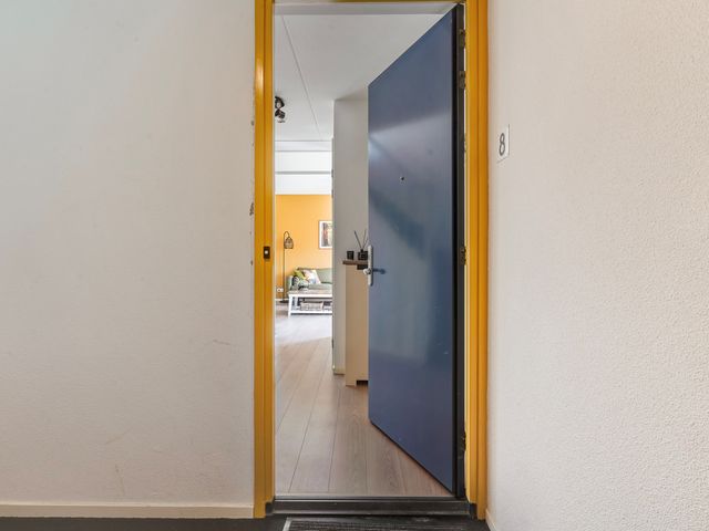 Tieratesstraat 8, Wateringen