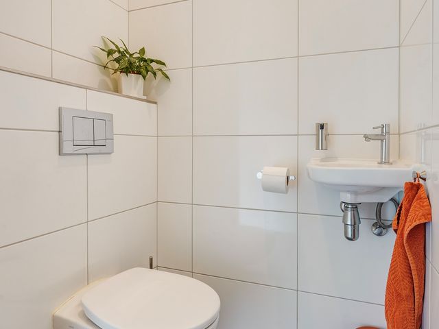 Tieratesstraat 8, Wateringen