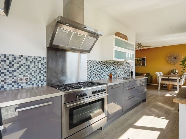 Tieratesstraat 8, Wateringen