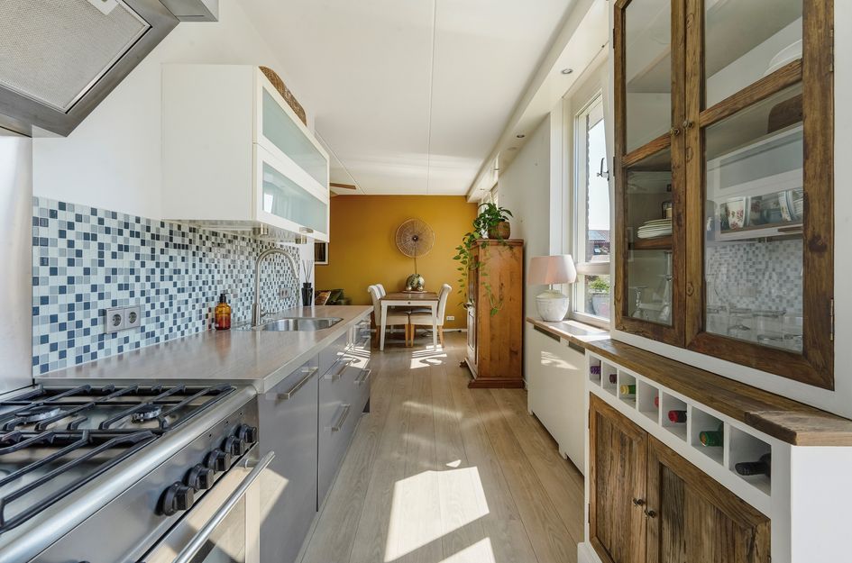 Tieratesstraat 8