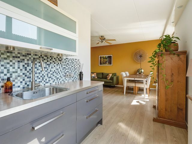 Tieratesstraat 8, Wateringen