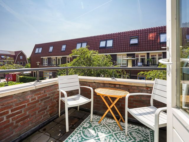 Tieratesstraat 8, Wateringen