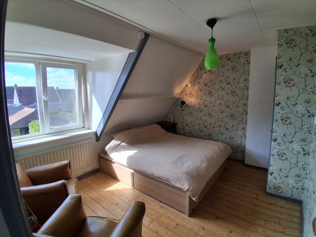 Elmarestraat 42, Waterlandkerkje