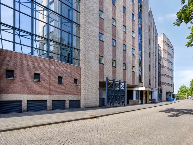 Van Leeuwenhoeklaan 18, Roosendaal