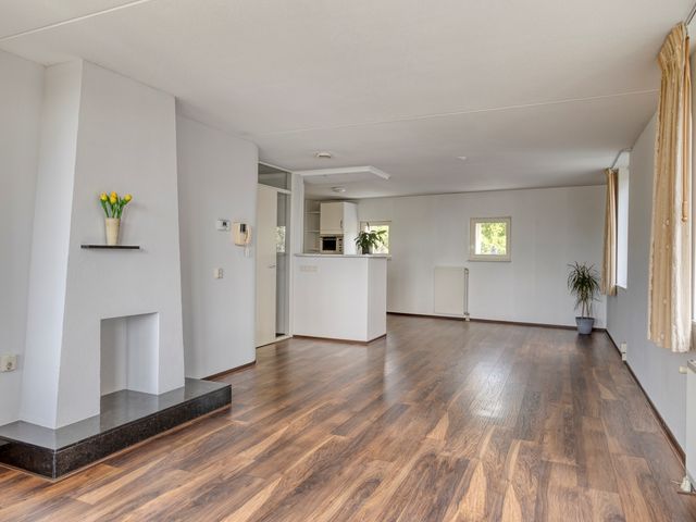 Van Leeuwenhoeklaan 18, Roosendaal