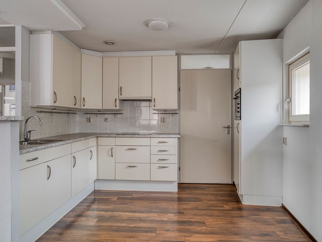 Van Leeuwenhoeklaan 18, Roosendaal
