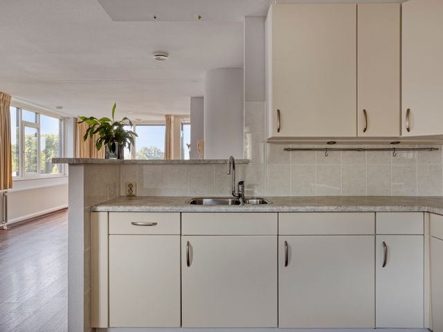 Van Leeuwenhoeklaan 18, Roosendaal
