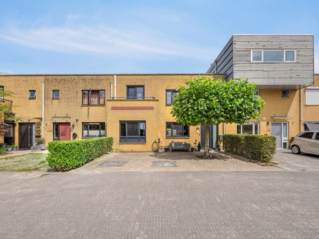 Smaragd 65, Zeewolde