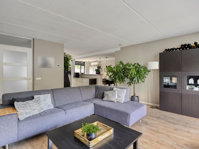 Smaragd 65, Zeewolde