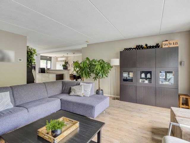 Smaragd 65, Zeewolde
