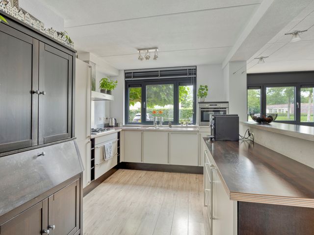 Smaragd 65, Zeewolde