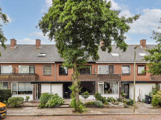 Camphuysendreef 19, Leiderdorp