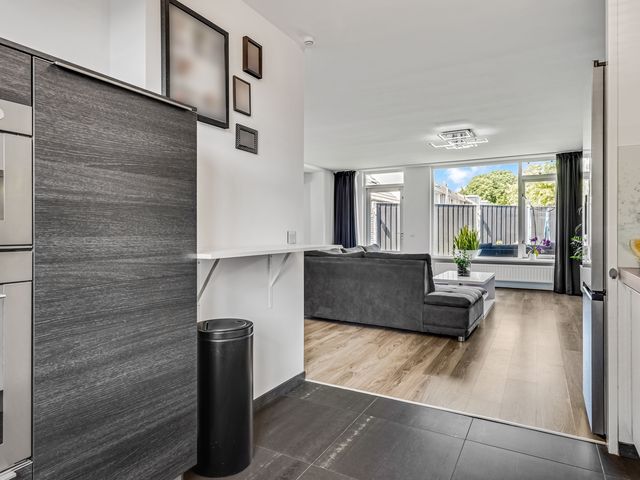 Doesburgstraat 67, Tilburg