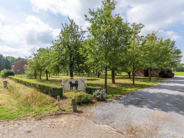 Rondweg 20, Overloon