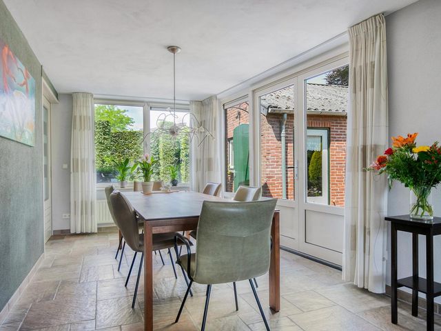 Wethouder Lemmenstraat 11, Sint Hubert