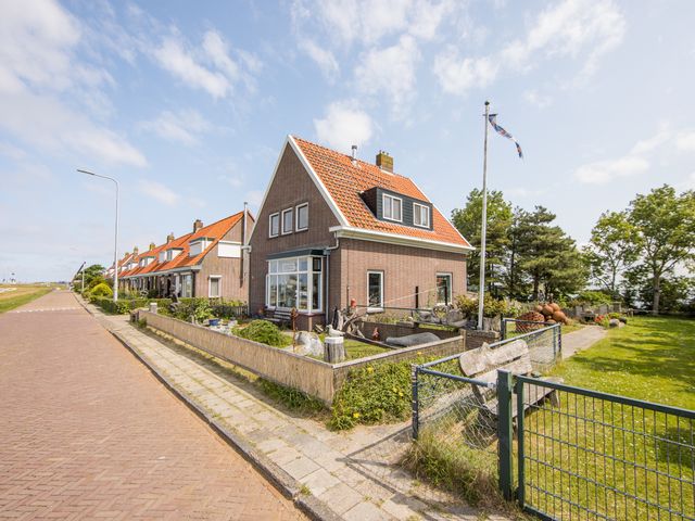 Sluisweg 41, Kornwerderzand