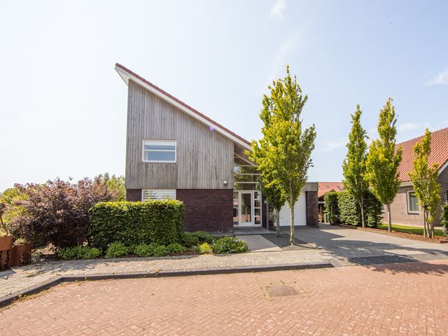 Wûnsstelling 23, Makkum