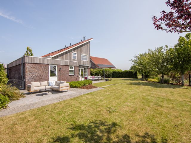 Wûnsstelling 23, Makkum