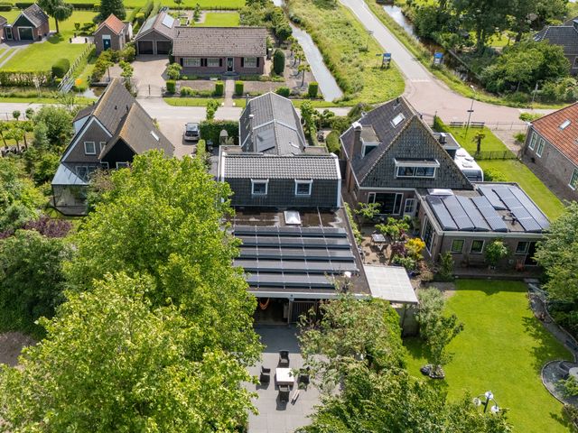 Warder 174, Warder