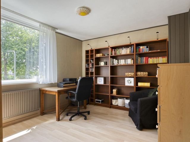 Plevierstraat 38, Strijen