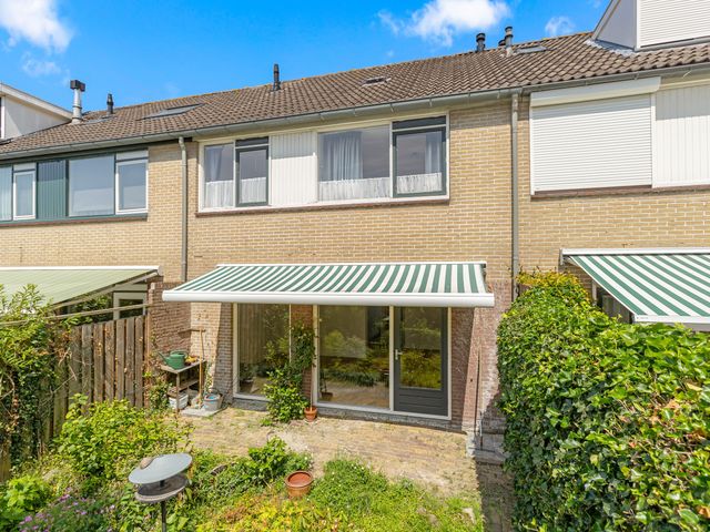 A.S. Talmastraat 18, Papendrecht
