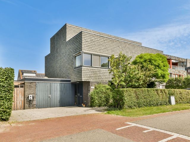 Vuurboetsduin 59, Hoofddorp