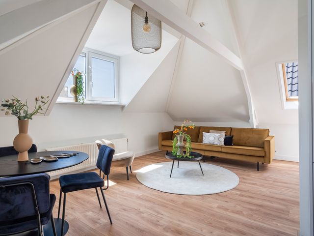 Oostzeedijk Beneden 35C03, Rotterdam