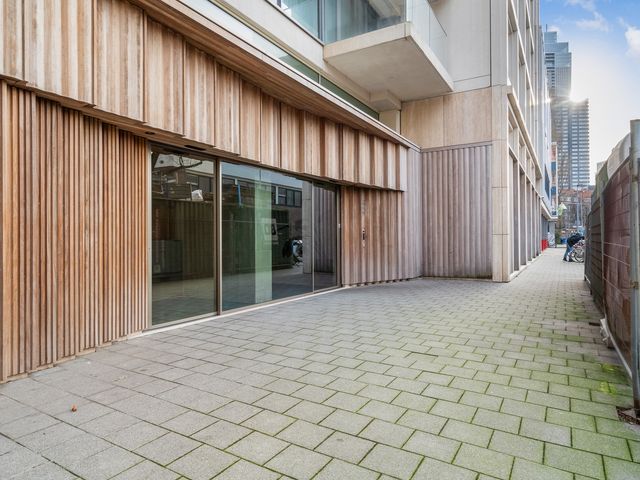 Baan 48F, Rotterdam