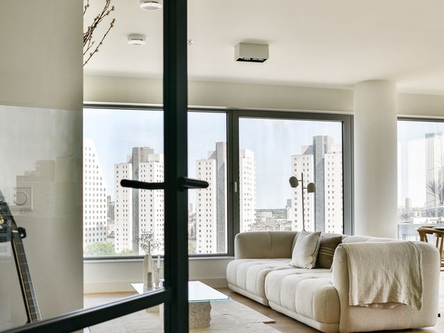 Baan 48F, Rotterdam