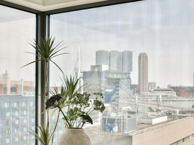 Baan 48F, Rotterdam