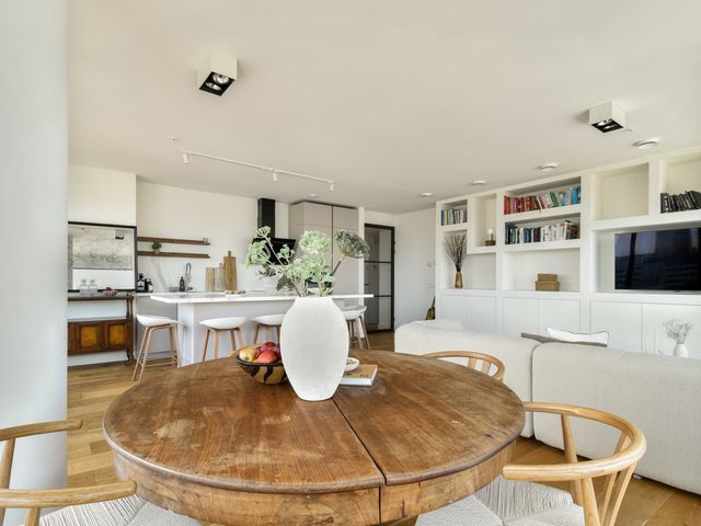 Baan 48F, Rotterdam