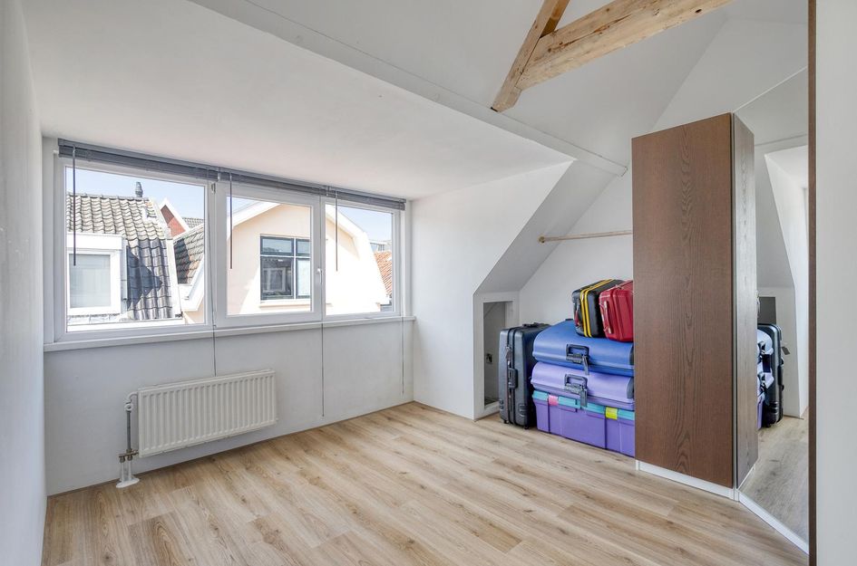 Schoolmeestersstraat 10