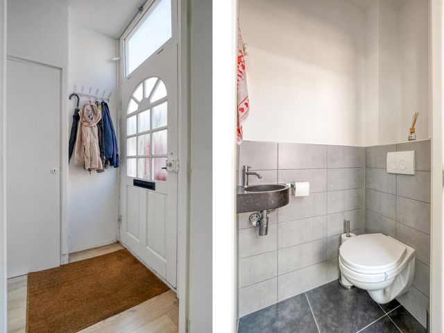 Schoolmeestersstraat 10, Zaandam