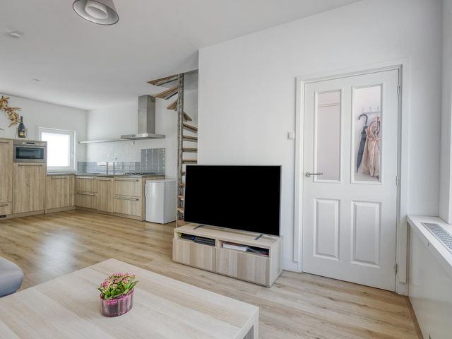 Schoolmeestersstraat 10, Zaandam