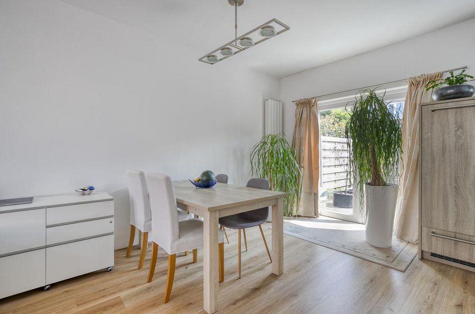 Schoolmeestersstraat 10